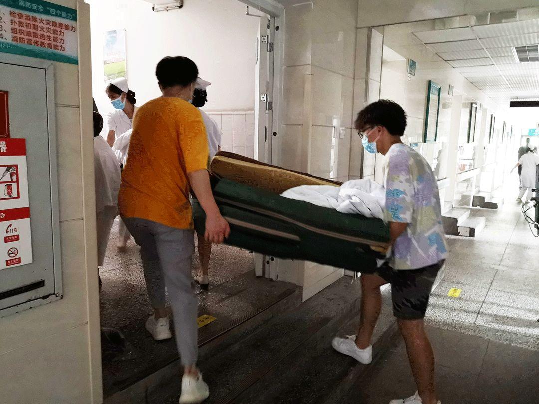 巴南洪峰最新消息，水势动态及应对举措揭秘